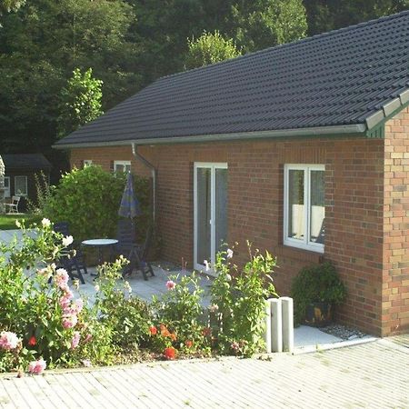 Farm Holiday Home In Damshagen With Garden 克吕茨 外观 照片