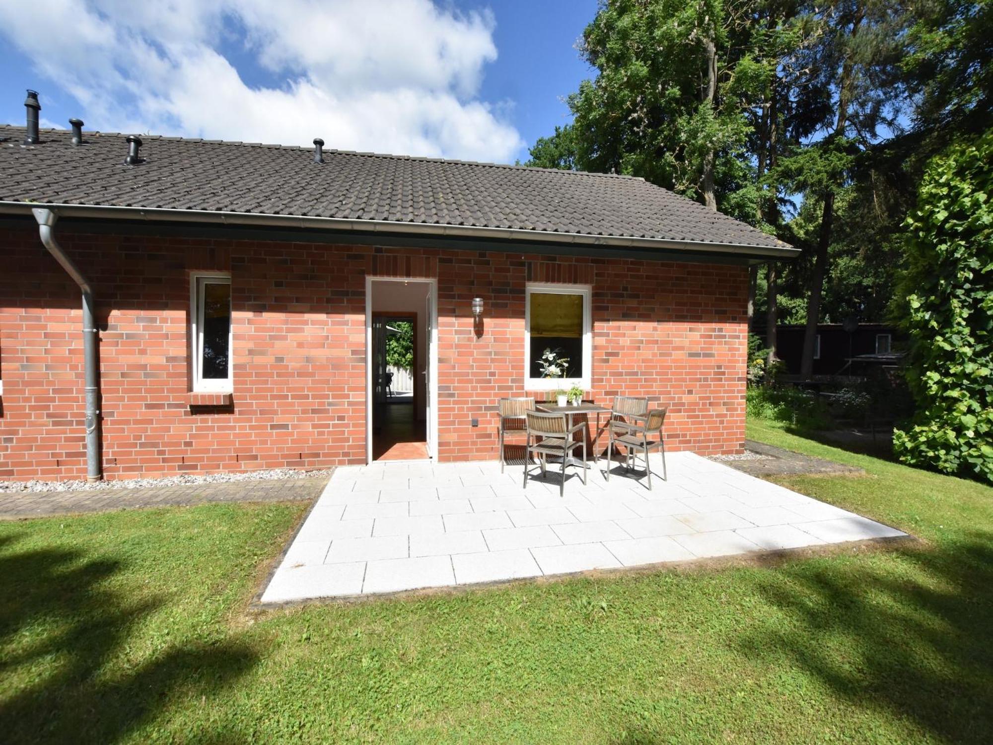 Farm Holiday Home In Damshagen With Garden 克吕茨 外观 照片