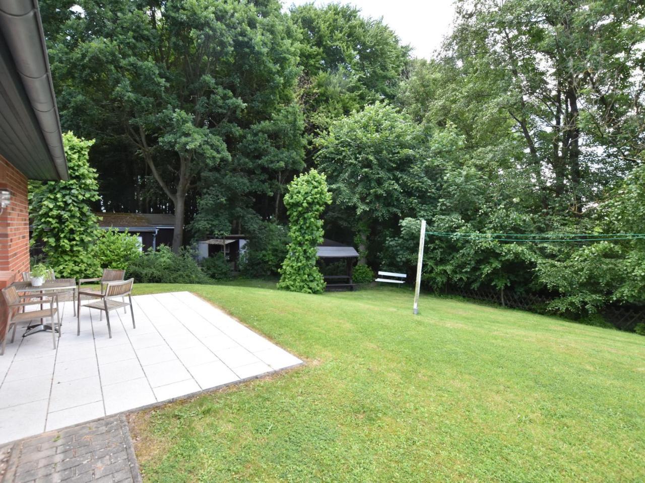 Farm Holiday Home In Damshagen With Garden 克吕茨 外观 照片